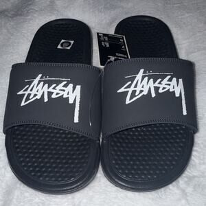 Nike x Stussy Benassi Slide Sandals Black White Men's Size 7 CW2787-001